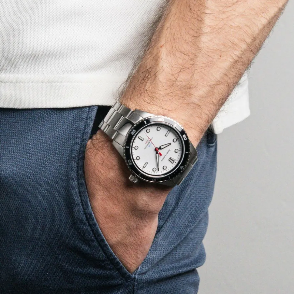Montre Homme INTI Argenté Cadran Blanc Bracelet Acier Argenté 22 MM
