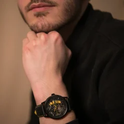 Montre Homme PADDOCK Cadran Noir Bracelet Cuir Perforé Noir
