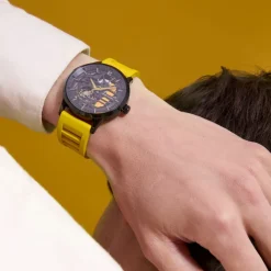 Montre Homme PADDOCK Noir Cadran Noir Bracelet Caoutchouc Jaune 22 MM